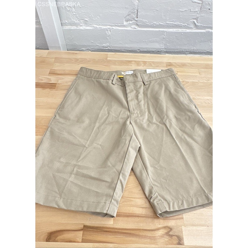 Dennis Uniforms Khaki‎ Men's Shorts Irvington - Size M33